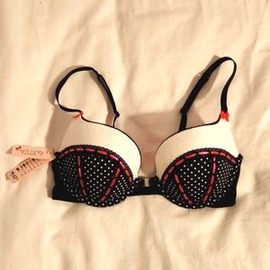 La Senza bra 32c NWT